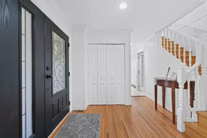 8719 142a St Street, Surrey, BC, Surrey — Single Family Residence for sale