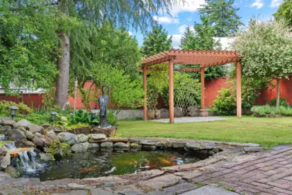 8719 142a St Street, Surrey, BC, Surrey — Single Family Residence for sale