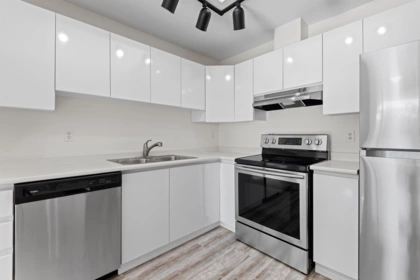 309 7633 St. Albans Road, Richmond, BC, Richmond — Apartment/Condo for sale