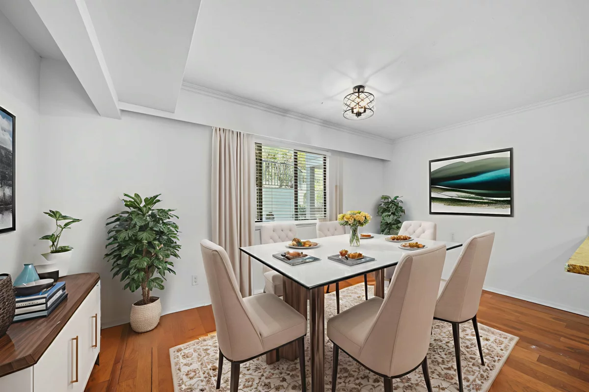 Dining Area Photo of 6 2206 Folkestone Way, West Vancouver, BC