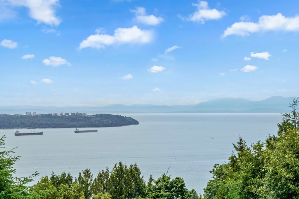 Hot Tub / Spa Photo of 6 2206 Folkestone Way, West Vancouver, BC