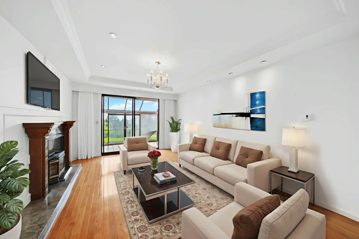 Living Room Photo of 6 2206 Folkestone Way, West Vancouver, BC