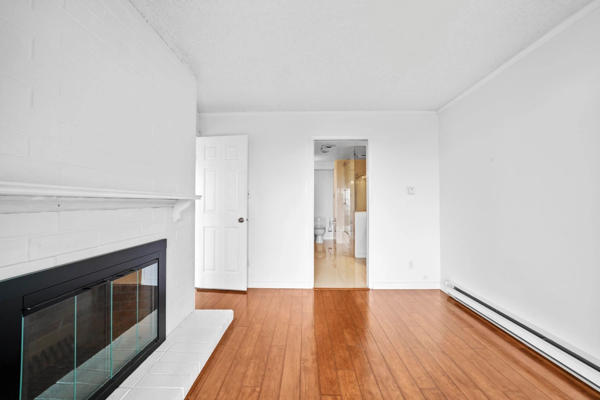 Loft / Bonus Room Photo of 6 2206 Folkestone Way, West Vancouver, BC