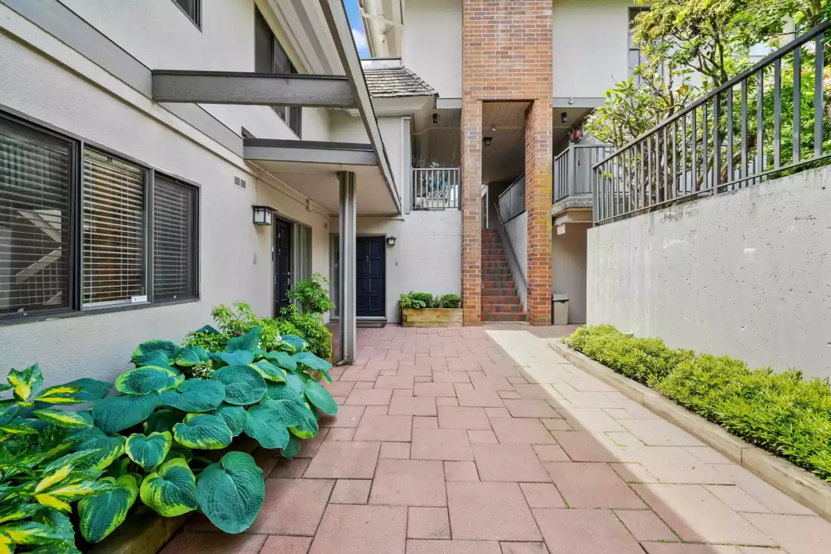 Swimming Pool Photo of 6 2206 Folkestone Way, West Vancouver, BC