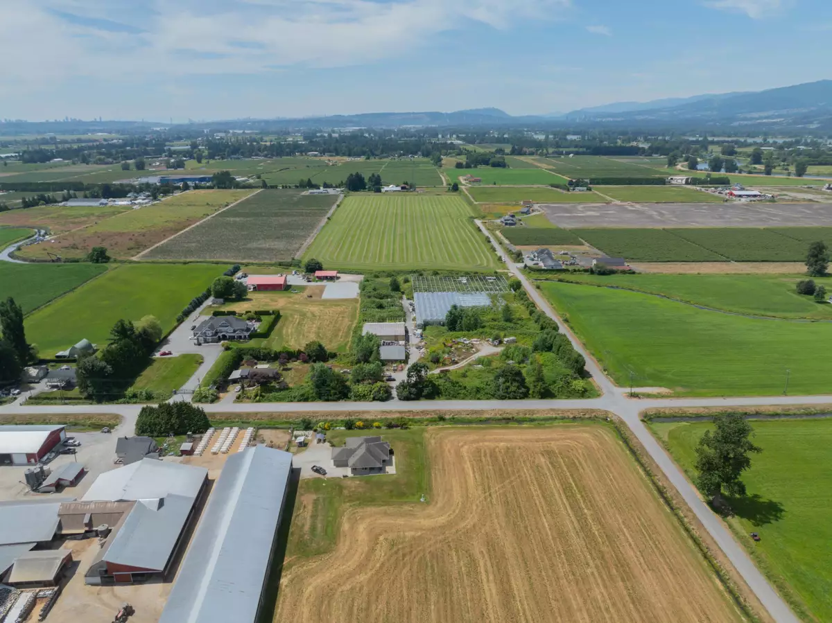 Breakfast Nook Photo of 13925 Mckechnie Road, Pitt Meadows, BC