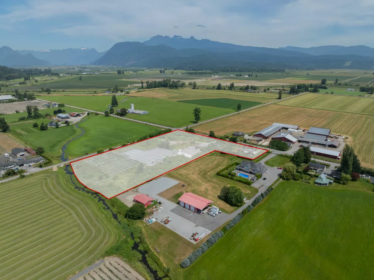 Dining Area Photo of 13925 Mckechnie Road, Pitt Meadows, BC