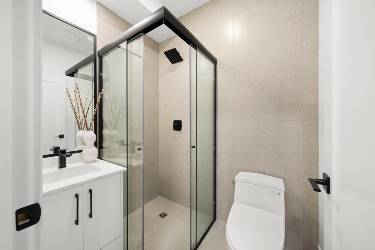 Family Room Photo of 5 4829 48 Avenue, Ladner, BC