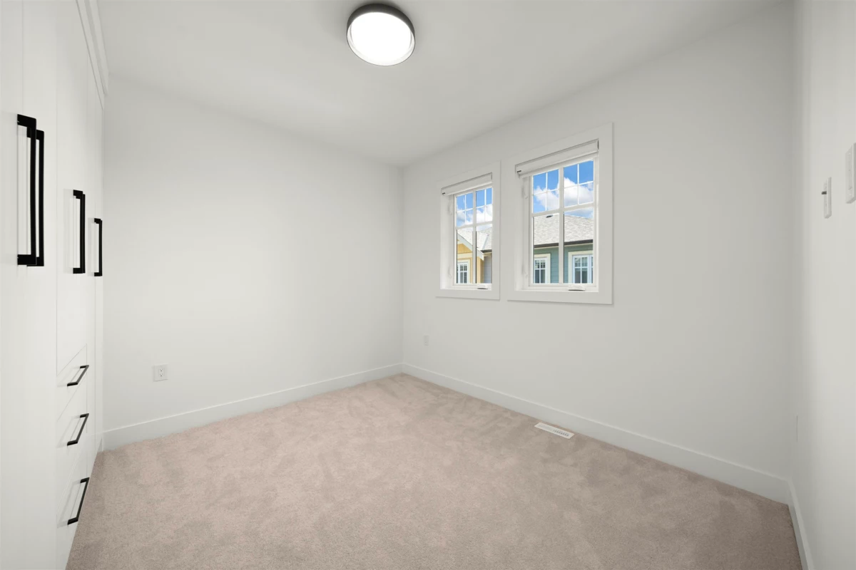 Garden / Landscaping Photo of 5 4829 48 Avenue, Ladner, BC