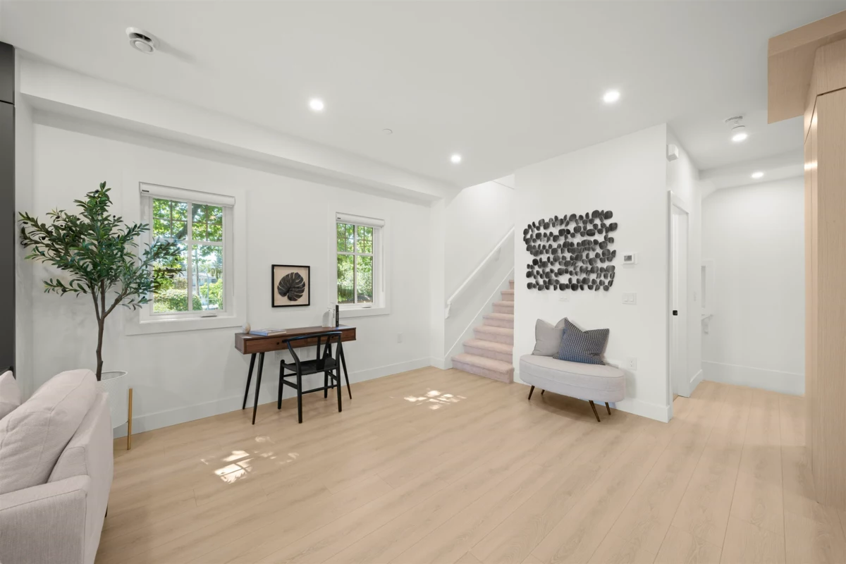 Loft / Bonus Room Photo of 5 4829 48 Avenue, Ladner, BC