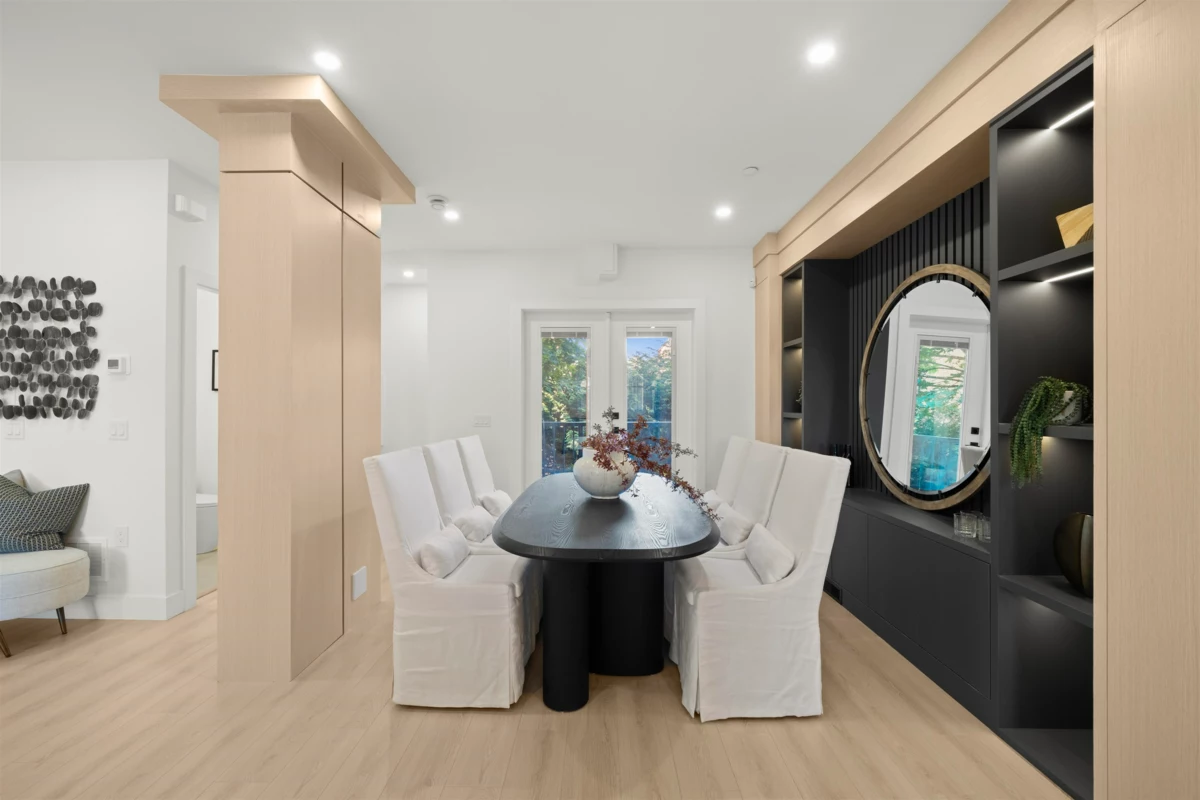 Powder Room Photo of 5 4829 48 Avenue, Ladner, BC