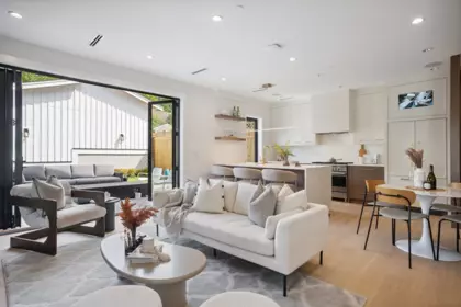1876 Garden Drive, Vancouver, BC, Vancouver — Half Duplex for sale