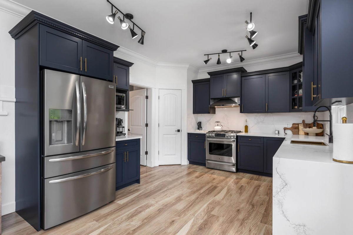 Living Room Photo of 32657 Greene Place, Mission, BC