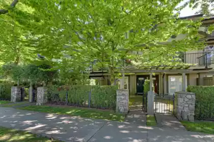 10 6233 Birch Street, Richmond, BC, Richmond — Townhouse for sale