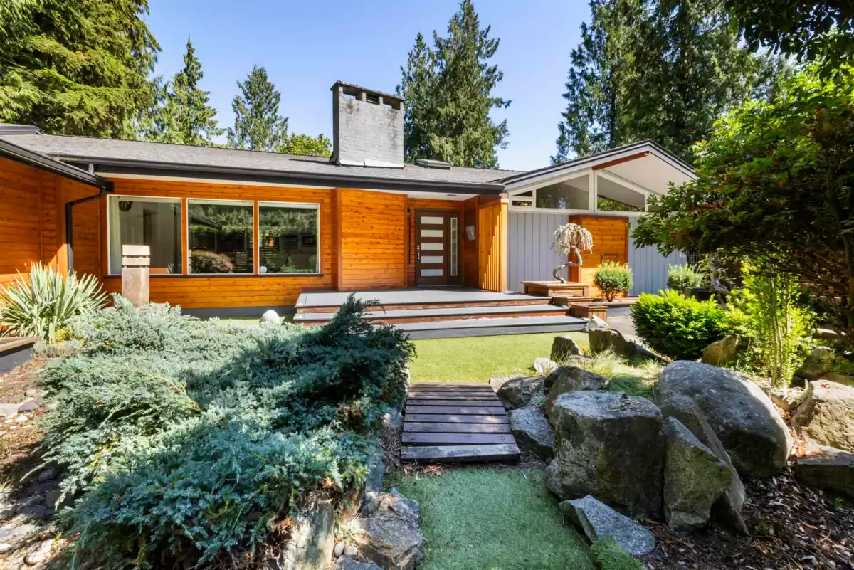 Exterior Front Photo of 20111 Grade Crescent, Langley, BC