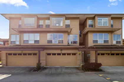 48 16655 64 Avenue, Surrey, BC, Surrey — Townhouse for sale