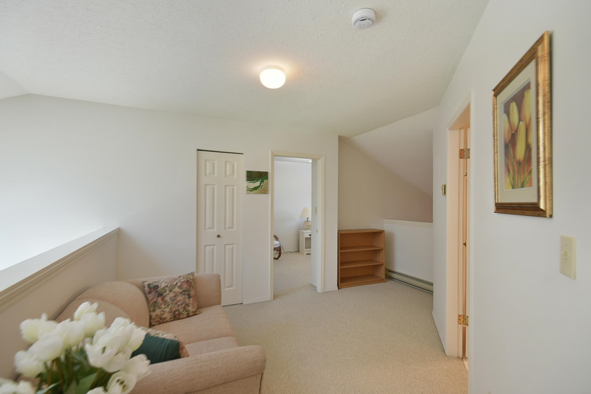 Bedroom 4 Photo of 11 5761 Wharf Avenue, Sechelt, BC