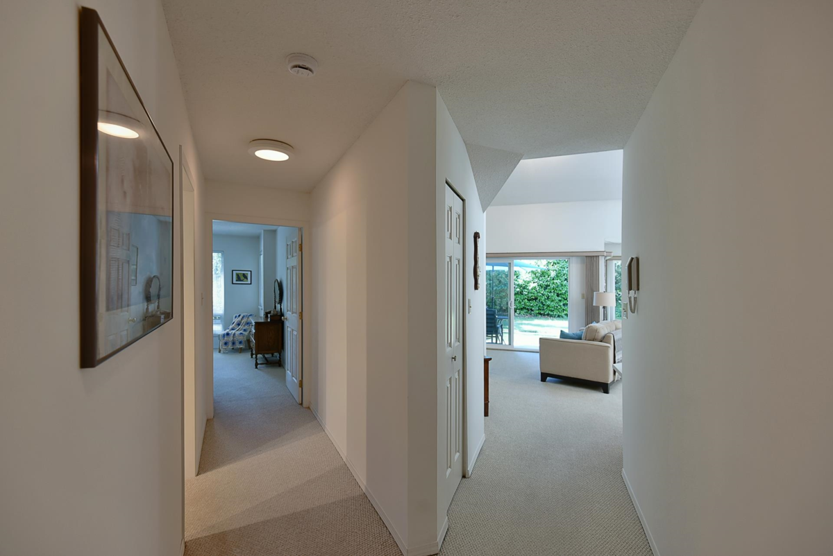 Walk-In Closet Photo of 11 5761 Wharf Avenue, Sechelt, BC