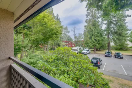 10634 Holly Park Lane, Surrey, BC, Surrey — Townhouse for sale