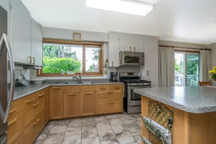 15135 Raven Place, Surrey, BC, Surrey — Single Family Residence for sale