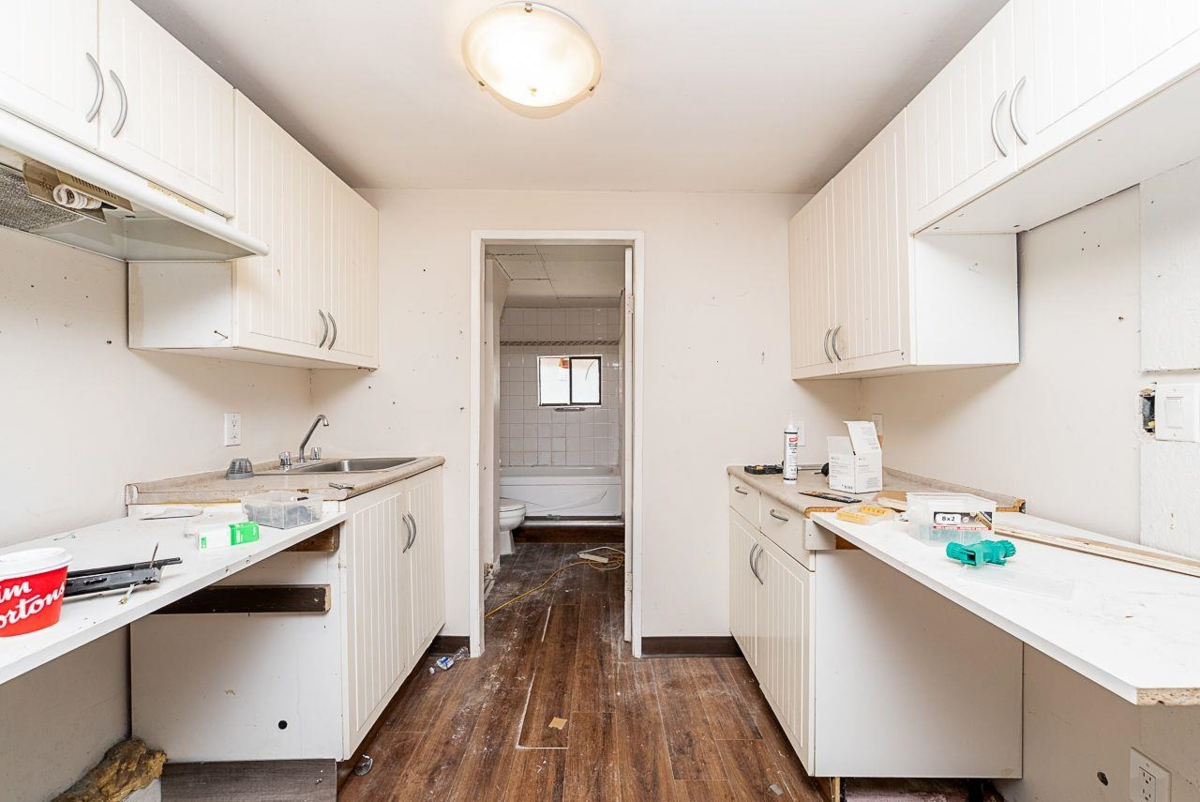 Front Yard Photo of 1747 Salisbury Avenue, Port Coquitlam, BC