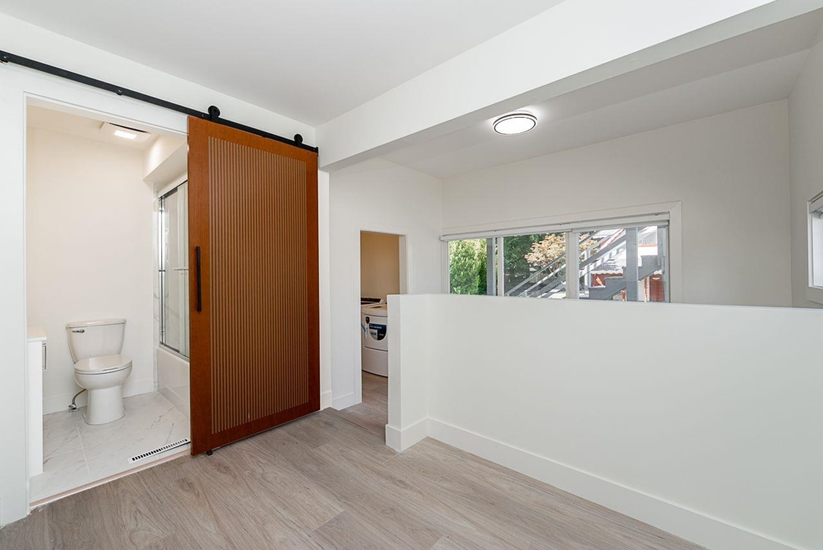 Walk-In Closet Photo of 1747 Salisbury Avenue, Port Coquitlam, BC