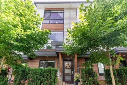 209 16488 64 Avenue, Surrey, BC, Surrey — Townhouse for sale