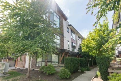 209 16488 64 Avenue, Surrey, BC, Surrey — Townhouse for sale
