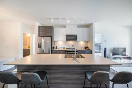 319 10581 140 Street, Surrey, BC, Surrey — Apartment/Condo for sale