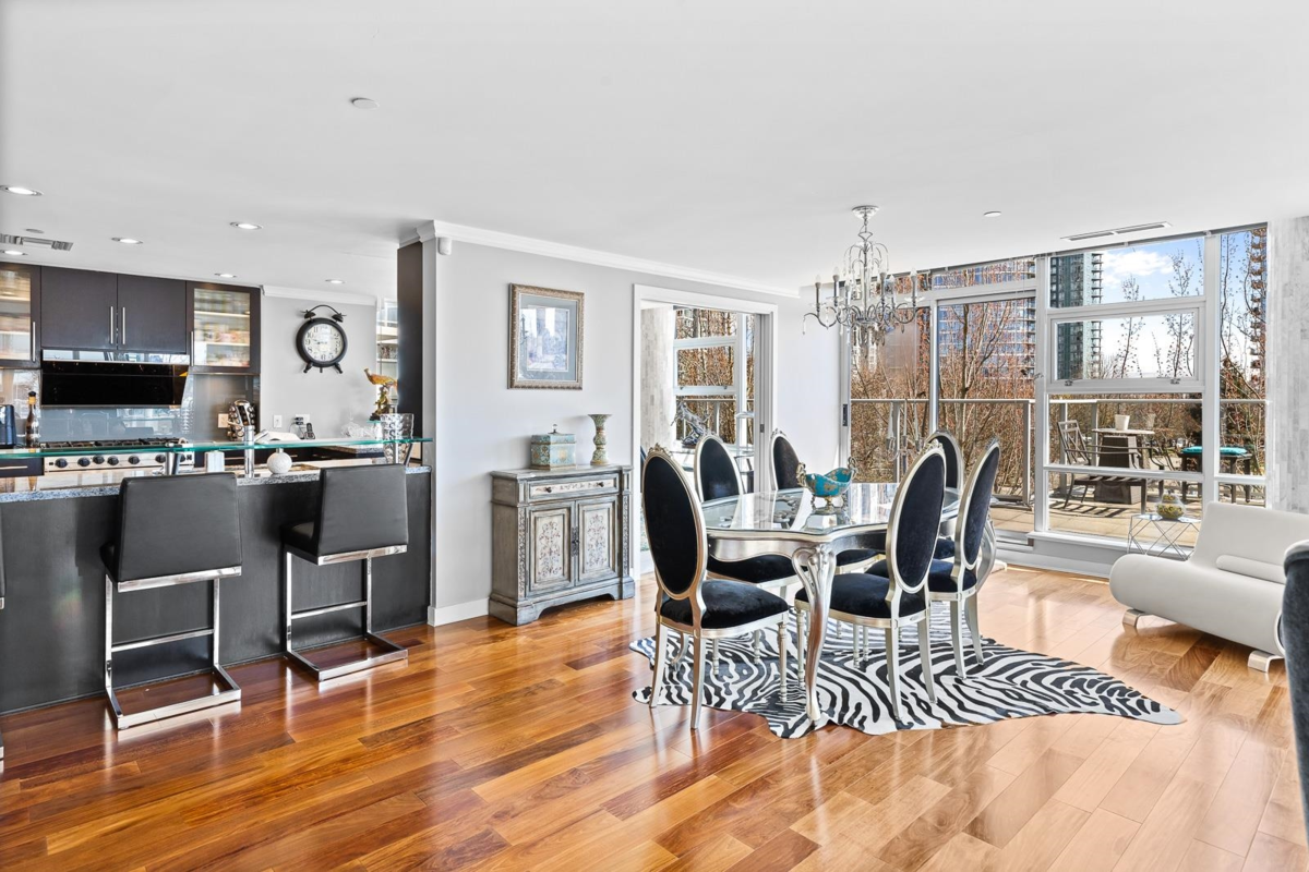 Guest Bathroom Photo of 301 638 Beach Crescent, Vancouver, BC