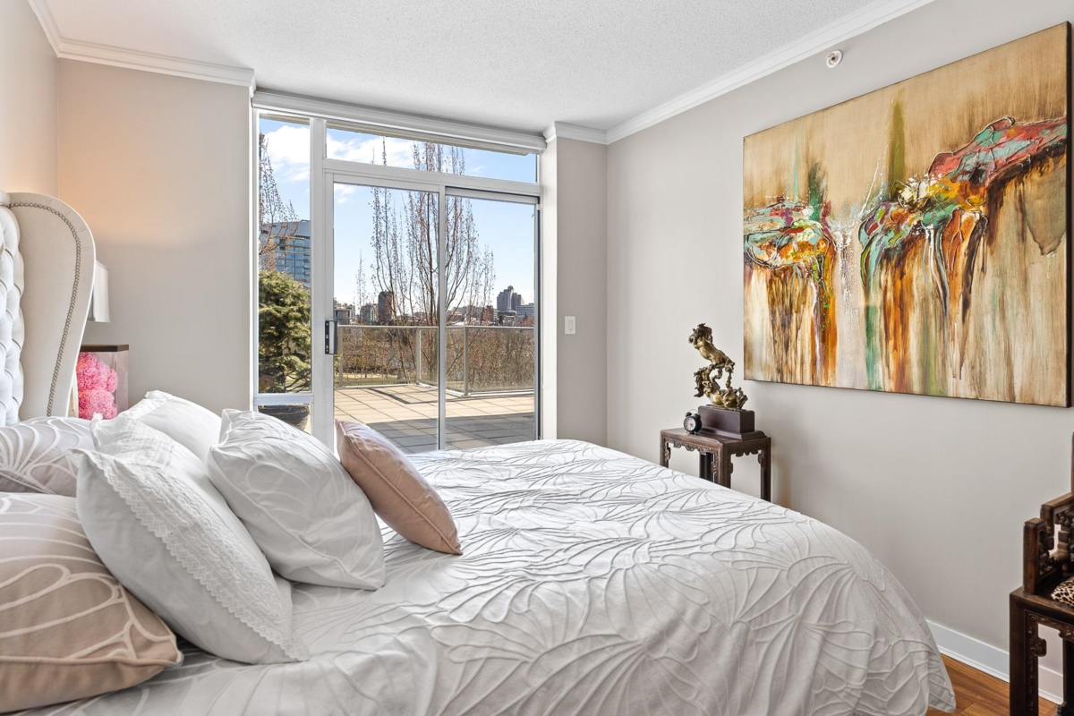 Staircase Photo of 301 638 Beach Crescent, Vancouver, BC