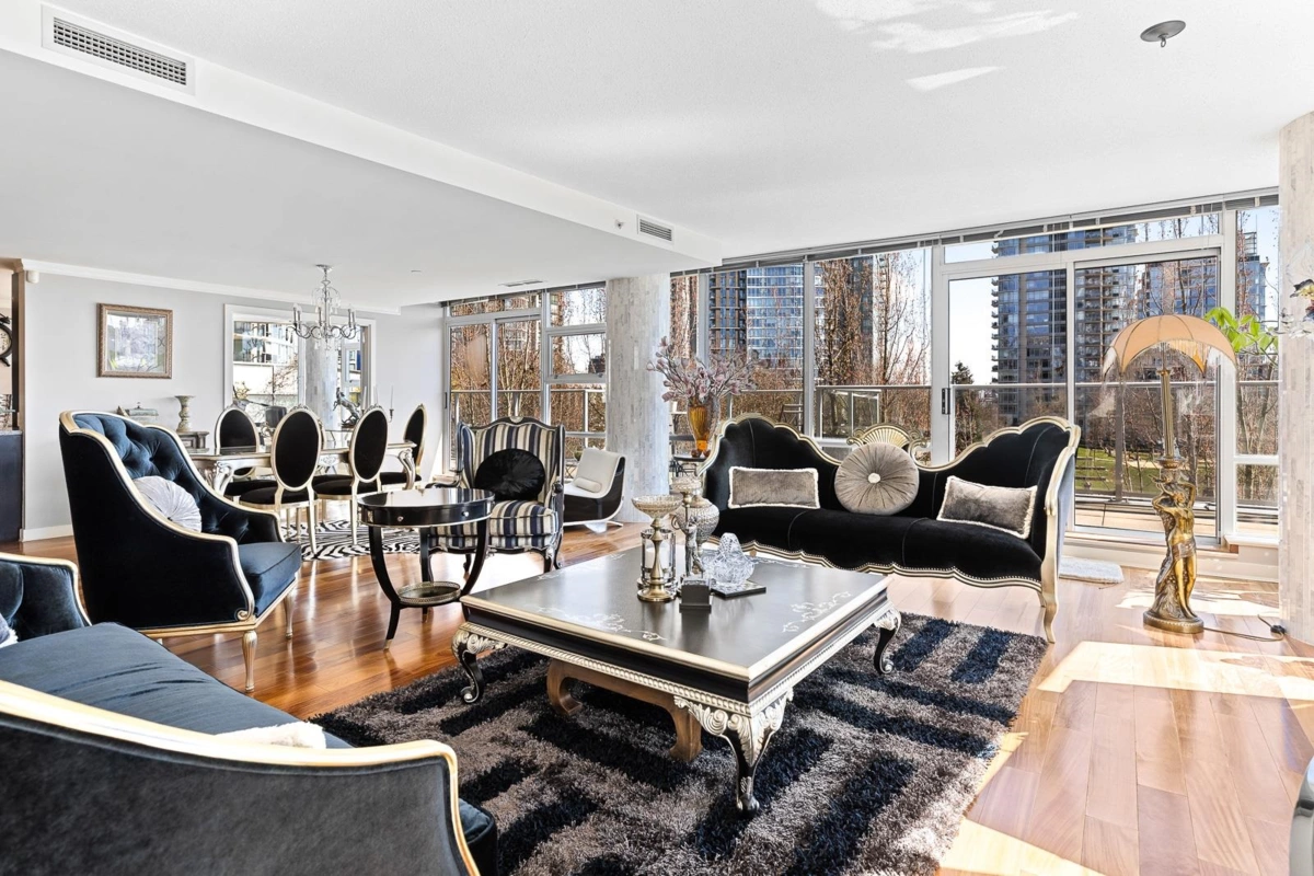 Walk-In Closet Photo of 301 638 Beach Crescent, Vancouver, BC