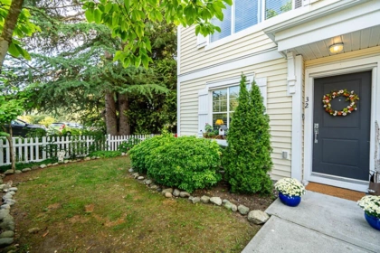 32 16228 16 Avenue, Surrey, BC, Surrey — Townhouse for sale