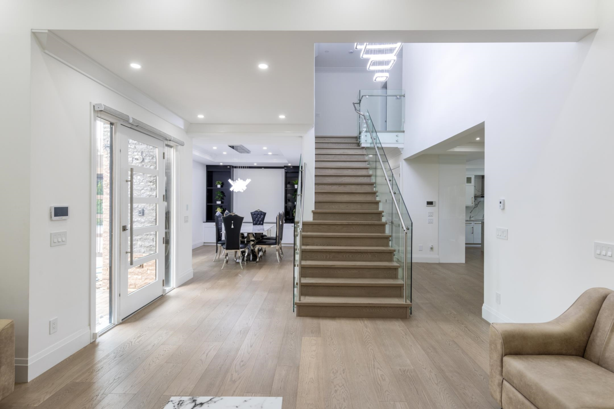 Bedroom 3 Photo of 3560 Highland Boulevard, North Vancouver, BC