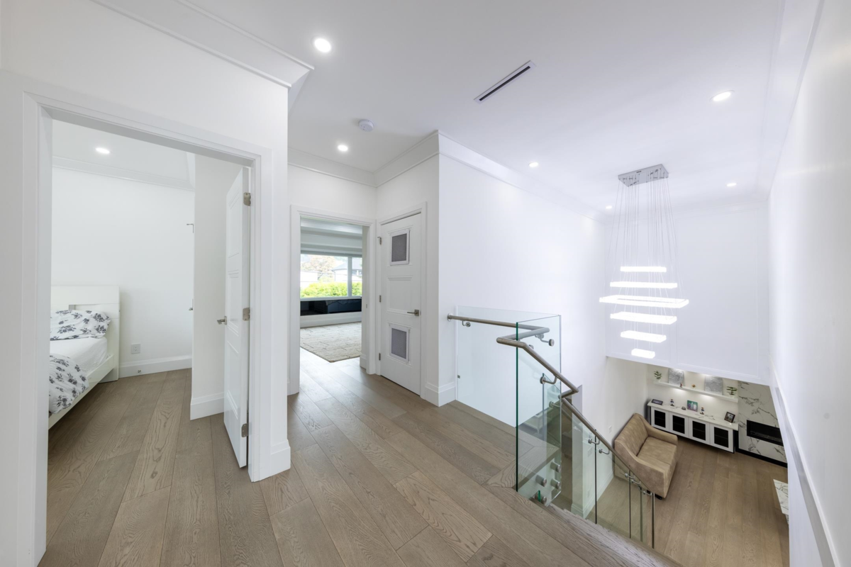 Office / Den Photo of 3560 Highland Boulevard, North Vancouver, BC