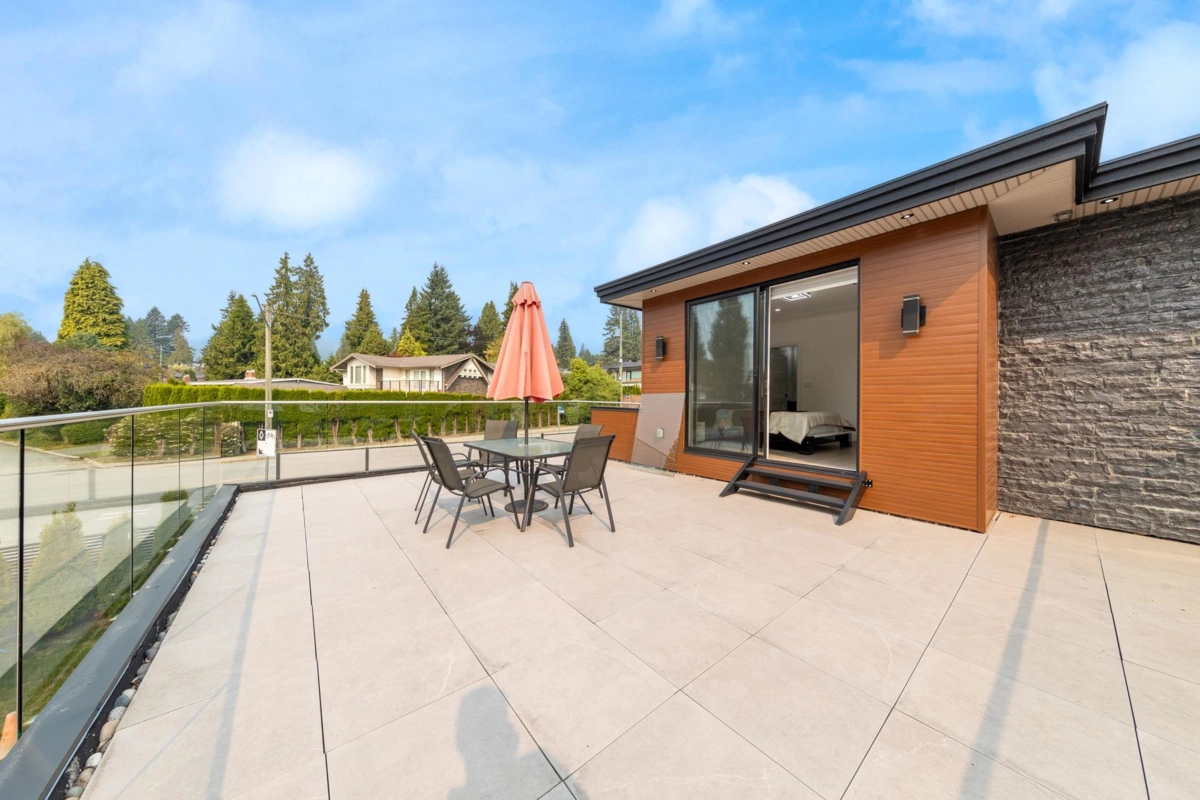 Outdoor Patio Photo of 3560 Highland Boulevard, North Vancouver, BC