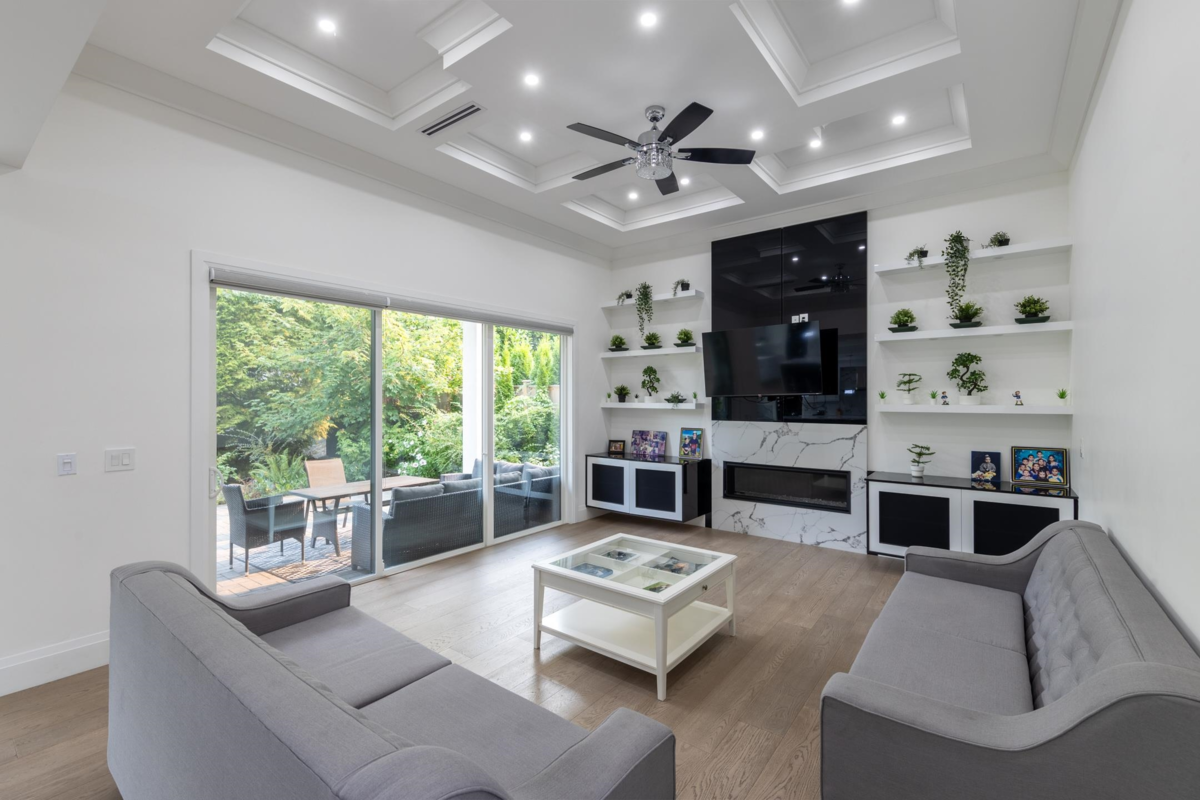 Primary Bedroom Photo of 3560 Highland Boulevard, North Vancouver, BC