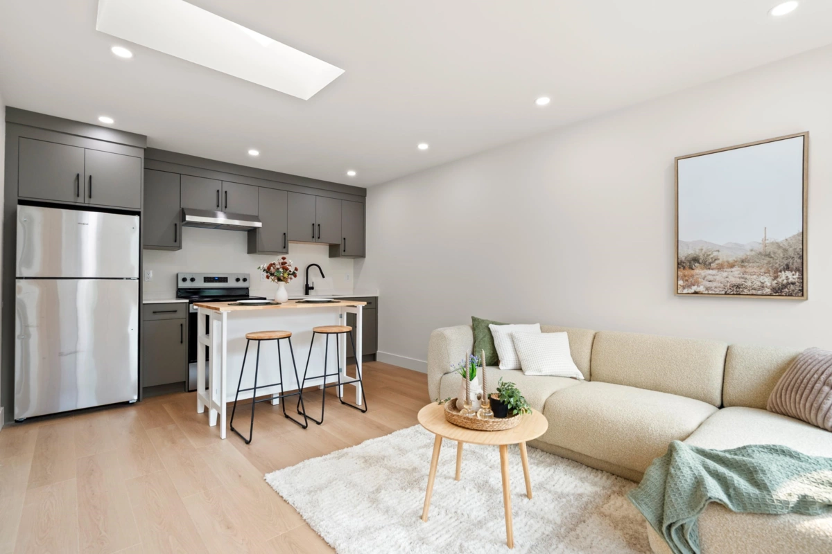 Neighborhood Park Photo Near 998 50b Street, Tsawwassen, BC