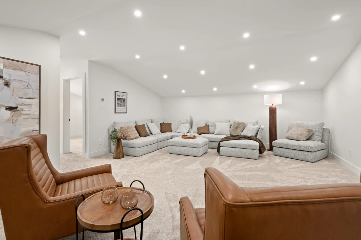 Outdoor Deck Photo of 998 50b Street, Tsawwassen, BC