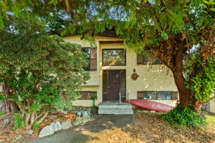 7674 Juniper Street, Mission, BC, Mission — Single Family Residence for sale