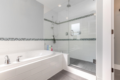 Primary Bathroom Photo of 4722 217a Street, Langley, BC