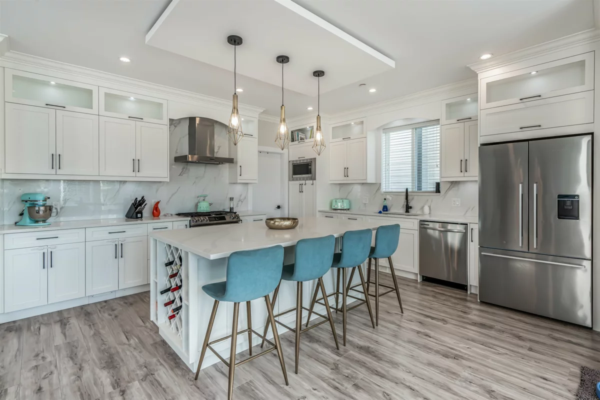 Kitchen Island Photo of 10861 Morrisette Place, Maple Ridge, BC