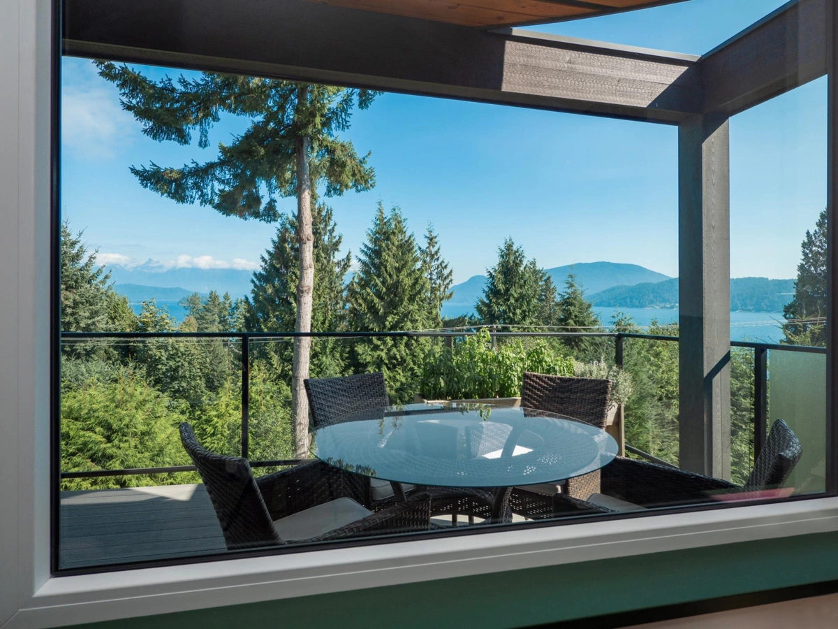 Walk-In Closet Photo of 1832 North Road, Gibsons, BC