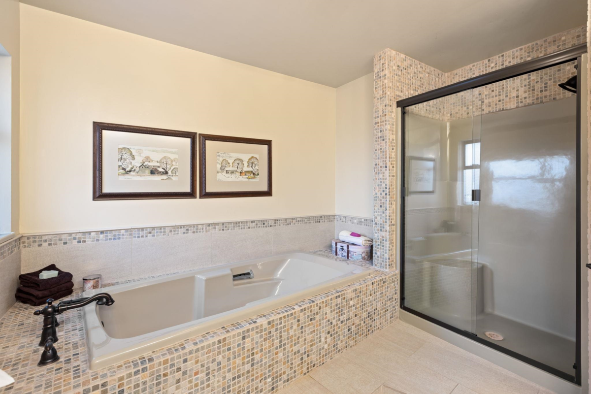 Loft / Bonus Room Photo of 732 Rochester Avenue, Coquitlam, BC