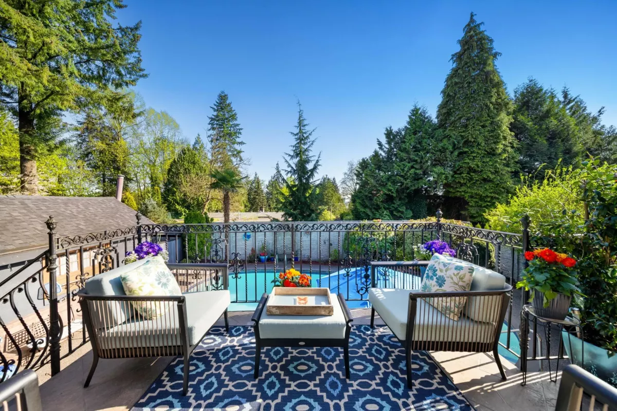 Pantry Photo of 732 Rochester Avenue, Coquitlam, BC