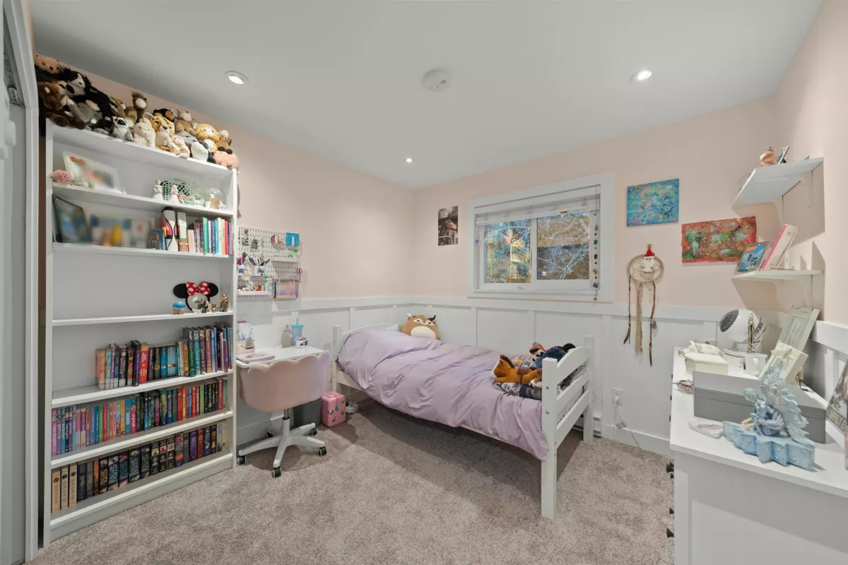 Loft / Bonus Room Photo of 13507 15 Avenue, Surrey, BC