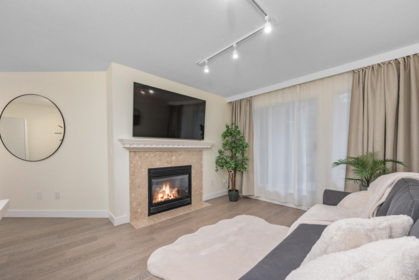 114 3770 Manor Street, Burnaby, BC, Burnaby — Apartment/Condo for sale
