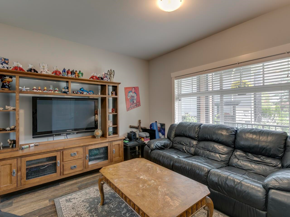 Garage Interior Photo of 8231 Tanaka Terrace, Mission, BC