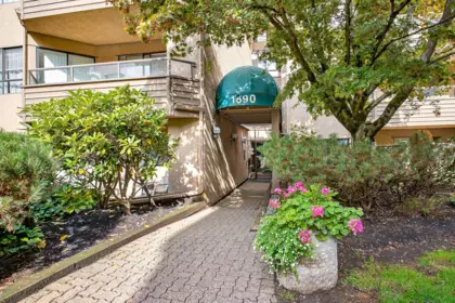 308 1690 Augusta Avenue, Burnaby, BC, Burnaby — Apartment/Condo for sale