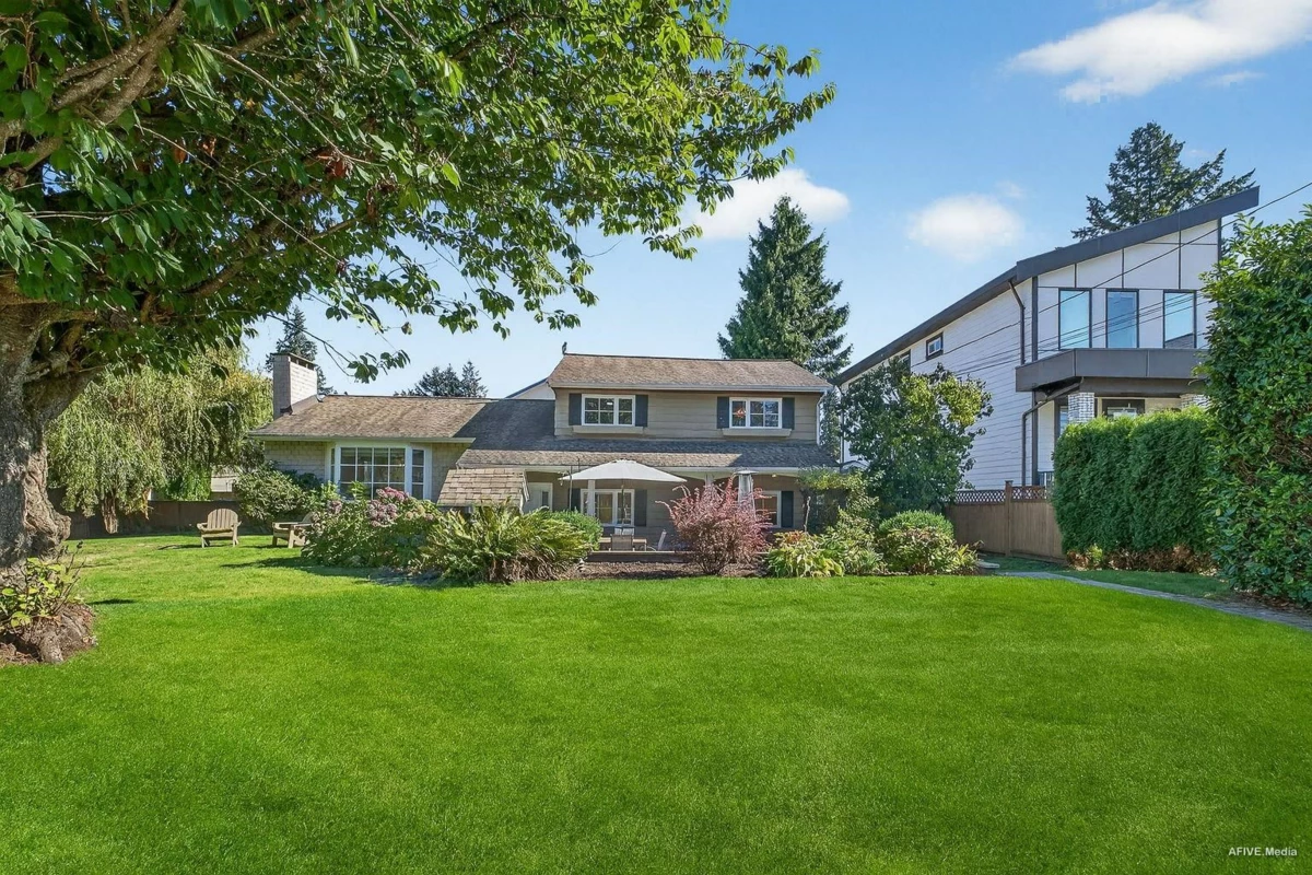 Exterior Front Photo of 3380 Glasgow Street, Port Coquitlam, BC