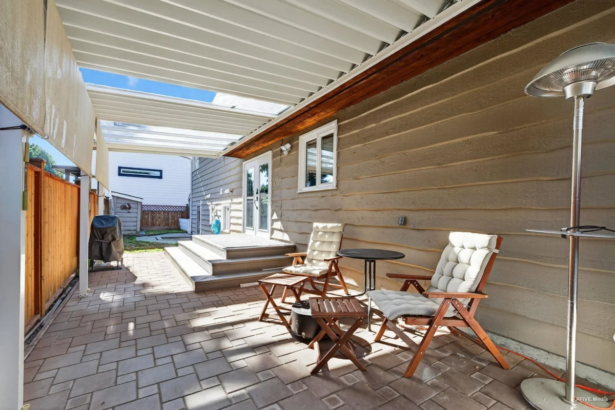 Garden / Landscaping Photo of 3380 Glasgow Street, Port Coquitlam, BC